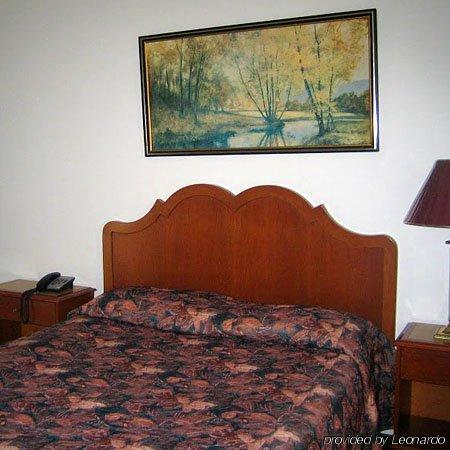 Relax Inn-Collingwood Oda fotoğraf